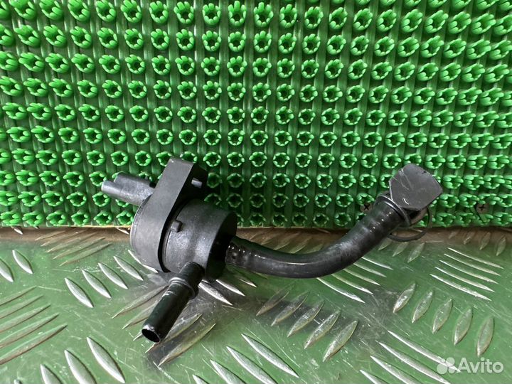 Клапан вентиляции топливного бака Peugeot 308