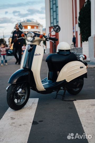 Скутер Suzuki Verde 50cc