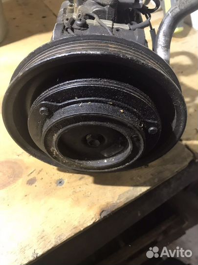 Насос Компрессор кондиционера toyota