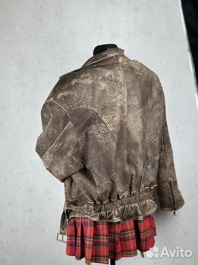 Порванная куртка бати