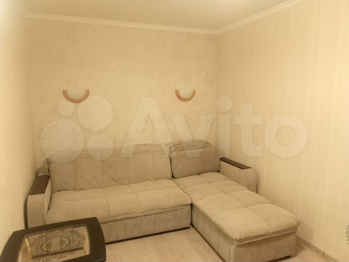 2-к. квартира, 54 м², 1/2 эт.