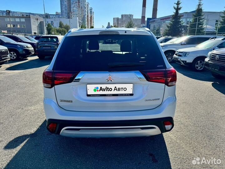 Mitsubishi Outlander 2.0 CVT, 2019, 98 121 км