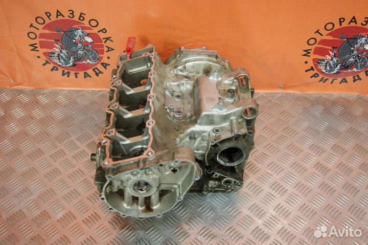 Картер (блок двс) Kawasaki ZX-9R (ZX900C)