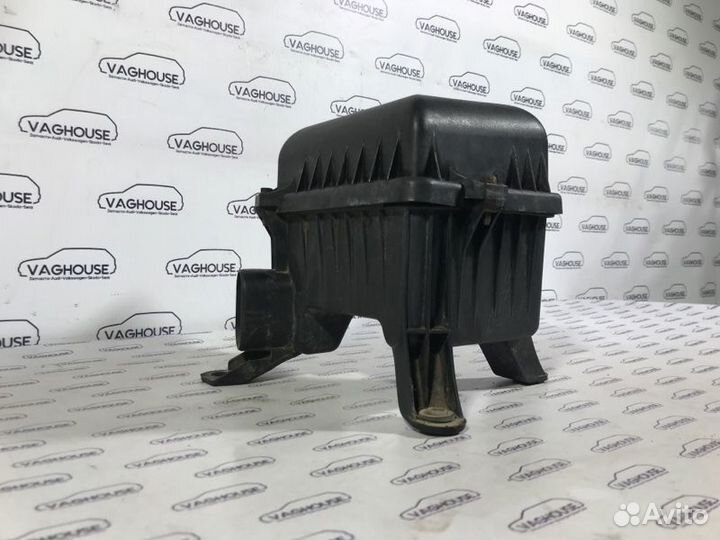 Корпус воздушного фильтра Hyundai Accent (1