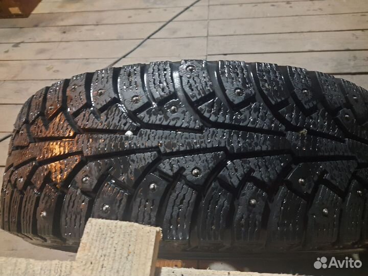Зимняя резина 175/65 r14 на дисках 4100, 4114.3