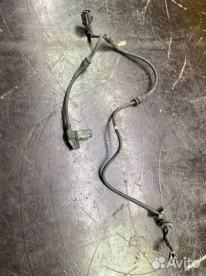 Датчик abs передний Audi A4 8E 5064