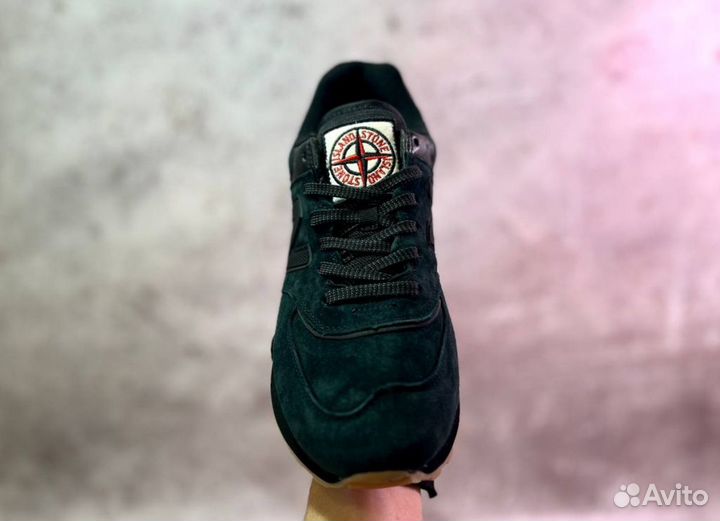 Кроссовки New Balance стильные