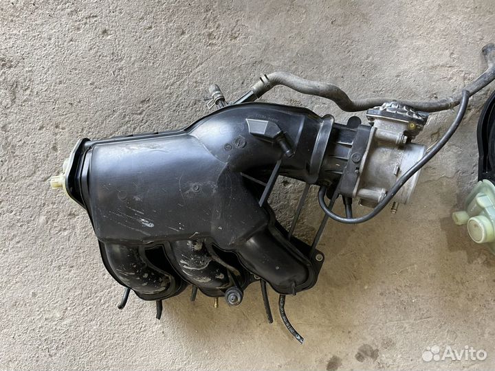 Впускной коллектор toyota camry V55 3.5 оригинал