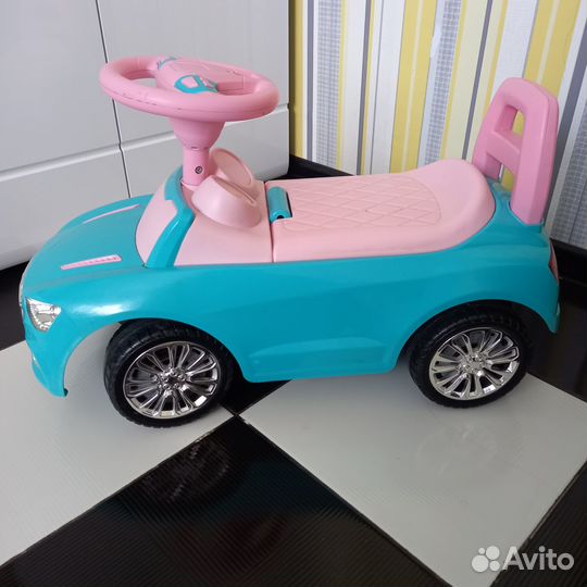 Детский автомобиль