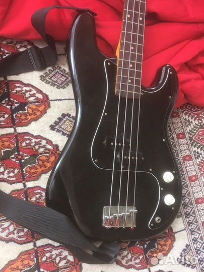 Бас гитара Great lakes Precision P bass 70's Black