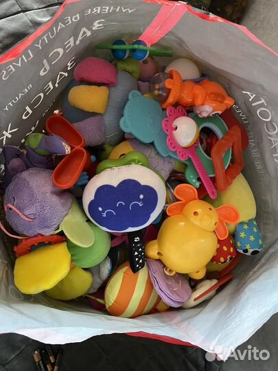 Развивающие игрушки