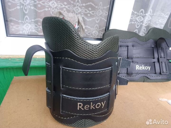 Инверсионные ботинки