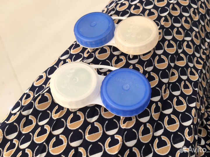 Контейнер для линз