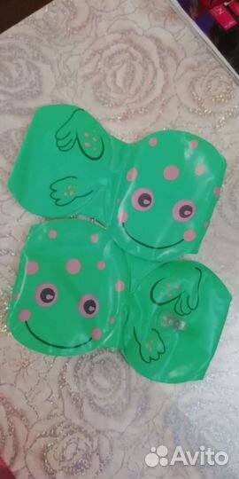 Нарукавники для плавания