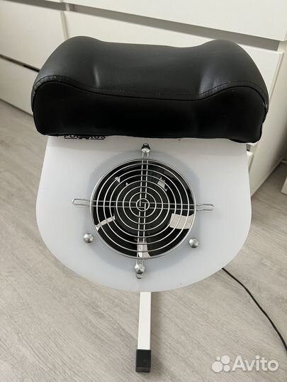 Вытяжка для педикюра бу