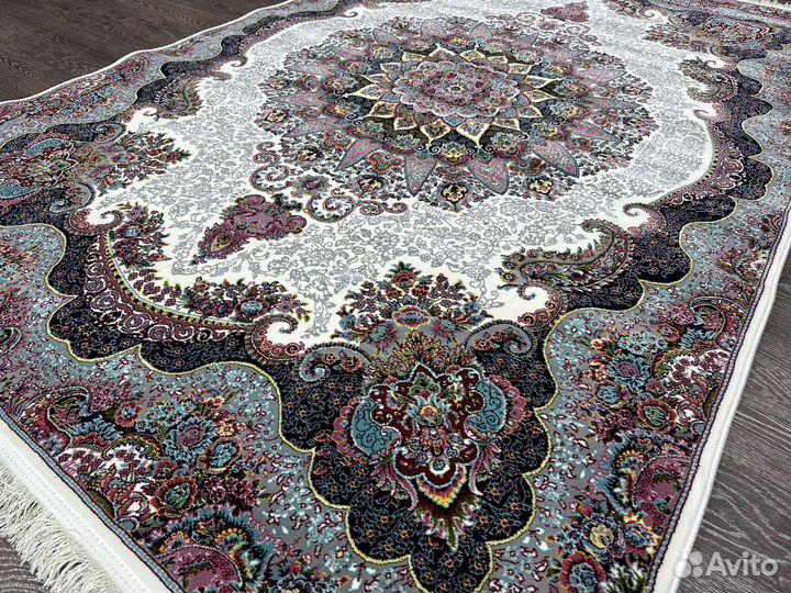 Ковер новый 1.55х2.25 Иран