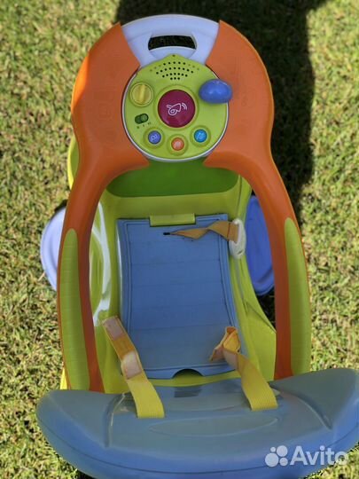 Машинка каталка с родительской ручкой