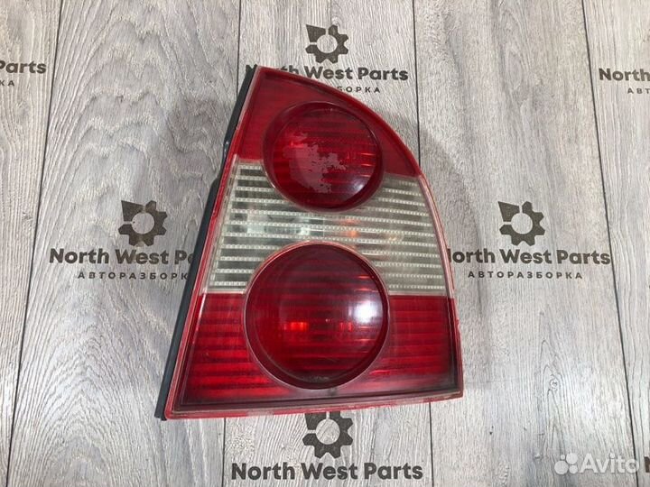 Фонарь задний правый Volkswagen Passat B5 седан