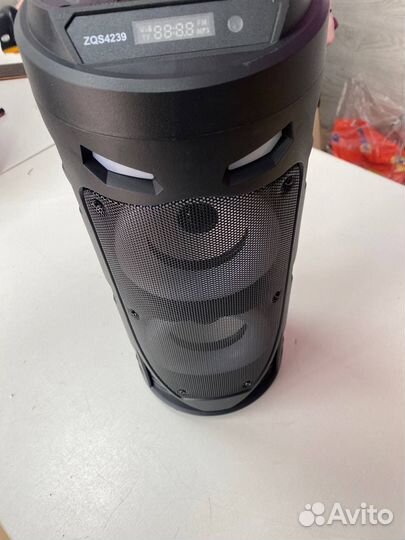 Блютуз колонка 300 Ват