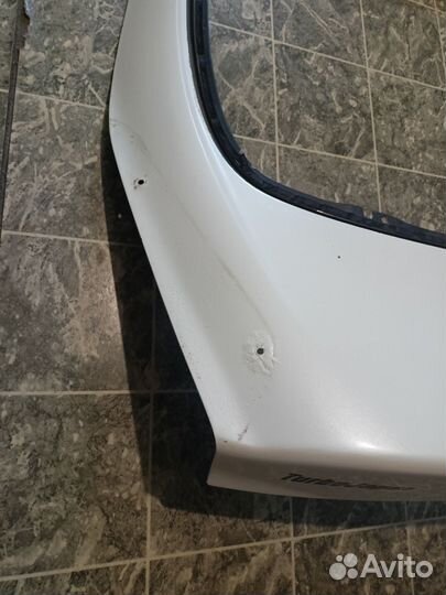 Крышка багажника celica st202