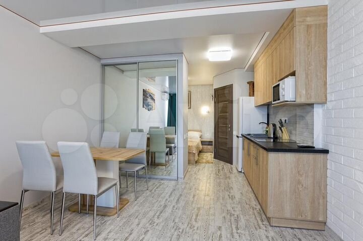 2-к. квартира, 45 м², 1/9 эт.