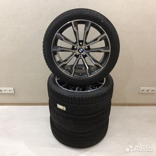 Новые зимние колеса BMW R20 699M Pirelli нешипы