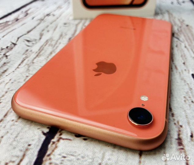 iPhone Xr, 64 ГБ