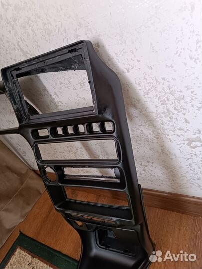 Панель приборов