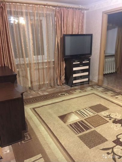 2-к. квартира, 44 м², 2/4 эт.