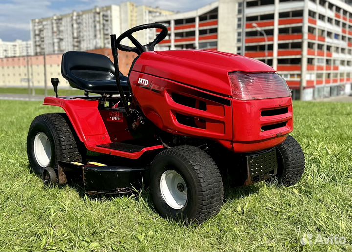 Садовый трактор газонокосилка MTD