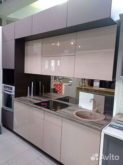 Кухонные гарнитуры