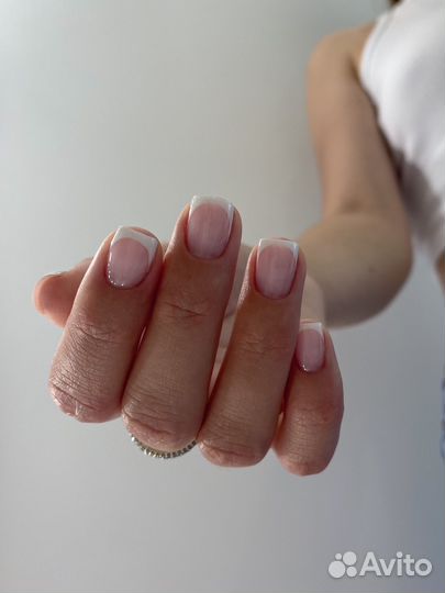Маникюр модель