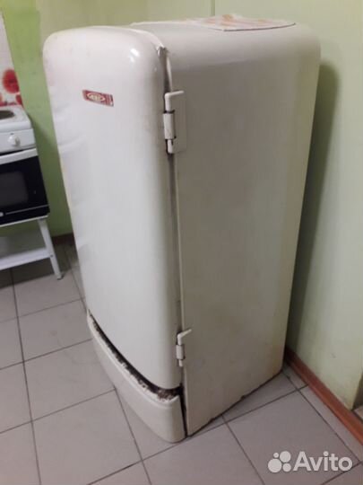Холодильник бу