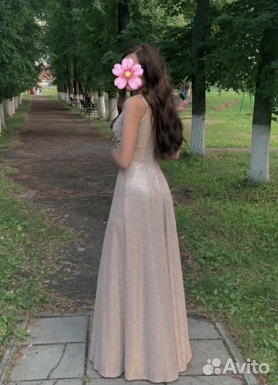 Вечернее платье
