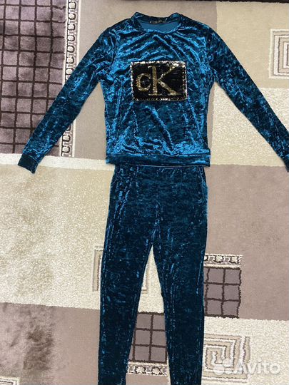 Спортивный костюм