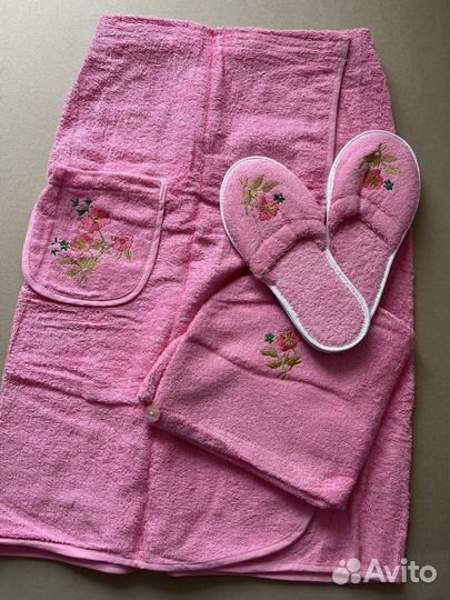 Банный набор подарочный с вышивкой