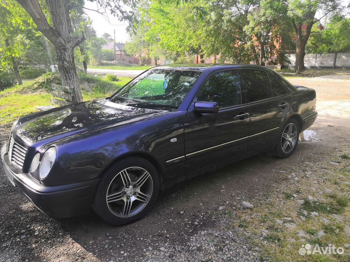 Mercedes-Benz E-класс 2.3 AT, 1997, 536 000 км