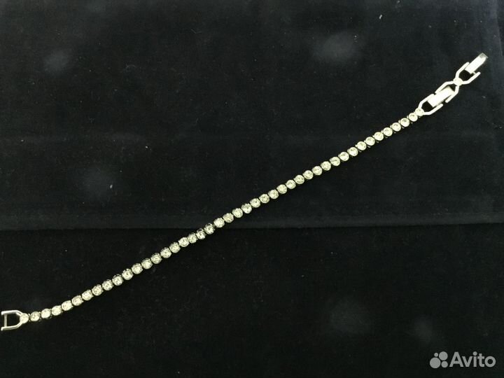 Swarovski браслет