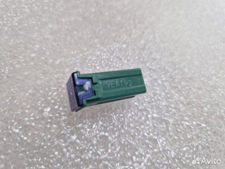 Предохранитель 40A Nissan Micra K12 CR12DE 2009