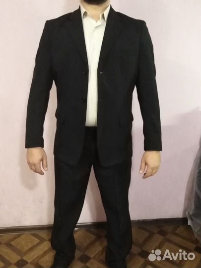 Костюм