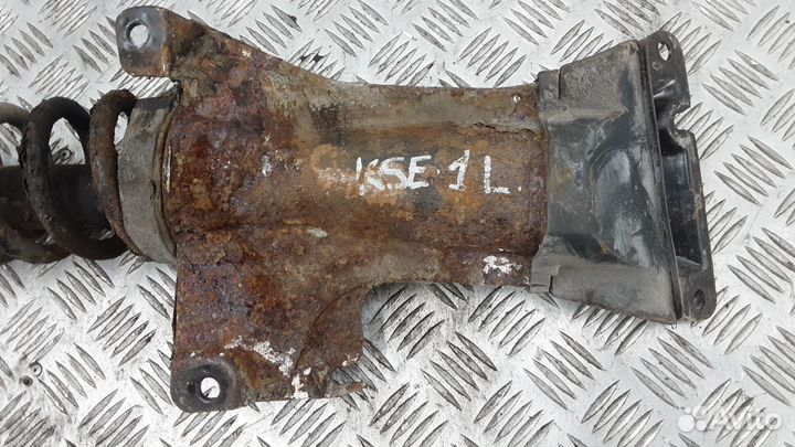 Стойка задняя Audi 80 (B4) (1991-1994)