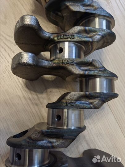 Коленвал VAG VW 04E105101BF