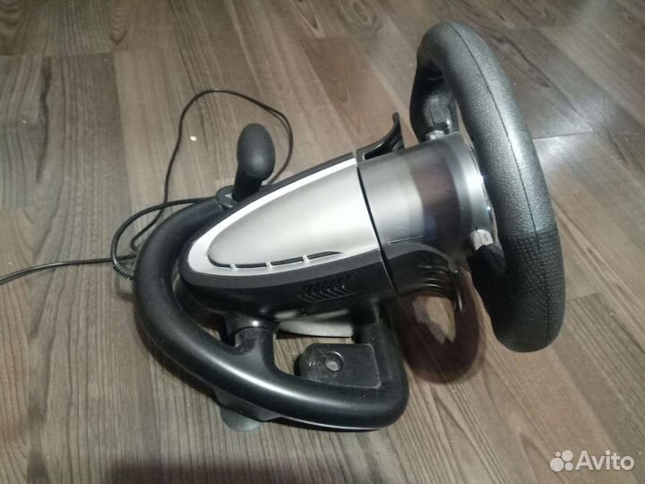 Игровой руль defender с педалями