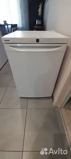 Продается морозильная камера liebherr