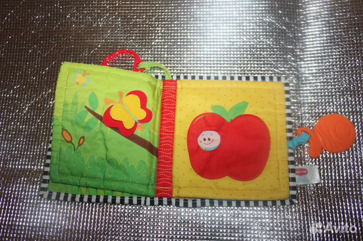 Книжка-подвеска Лесное озеро Tiny Love