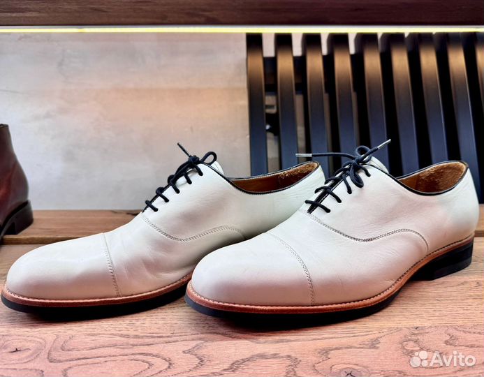 Классические мужские туфли оксфорды