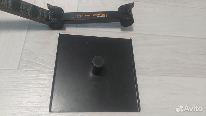 Стойка, Кронштейн для муз. инструментов