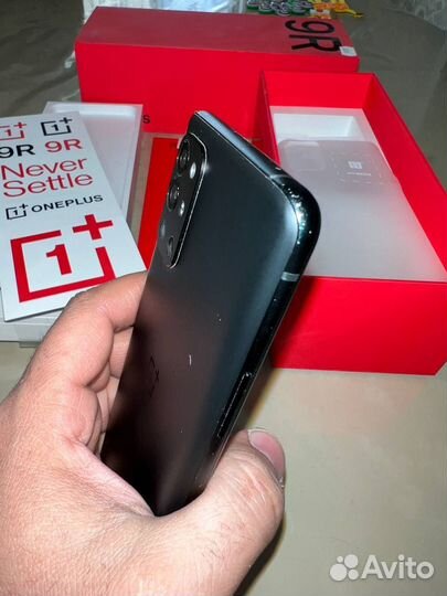 OnePlus 9R, 8/256 ГБ