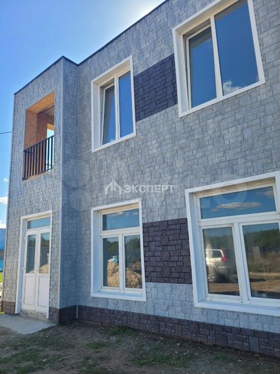 Дом 176 м² на участке 9,2 сот.