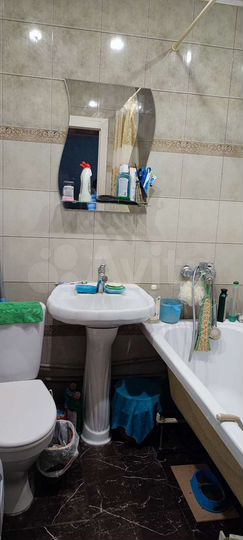 2-к. квартира, 37 м², 1/10 эт.